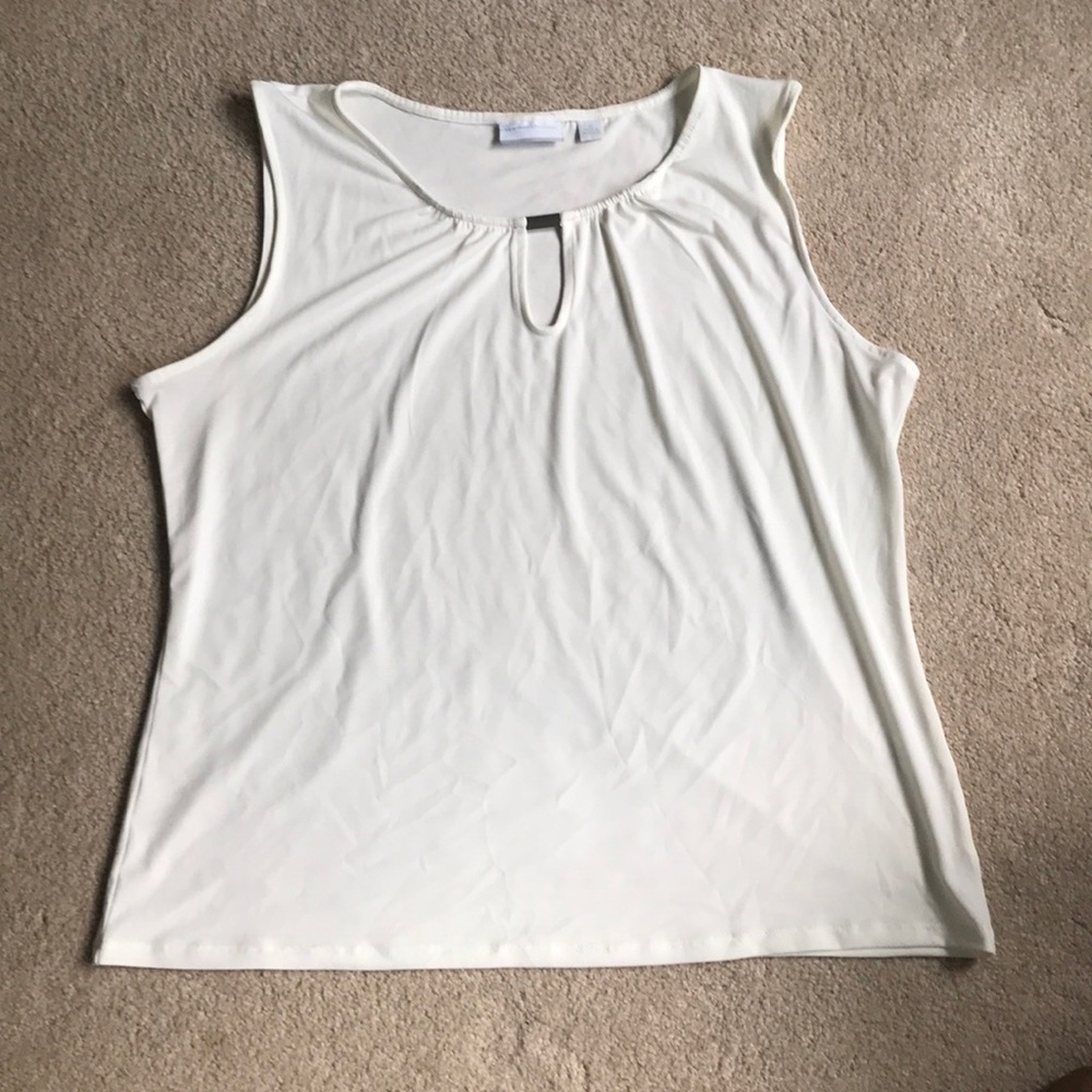White tank
